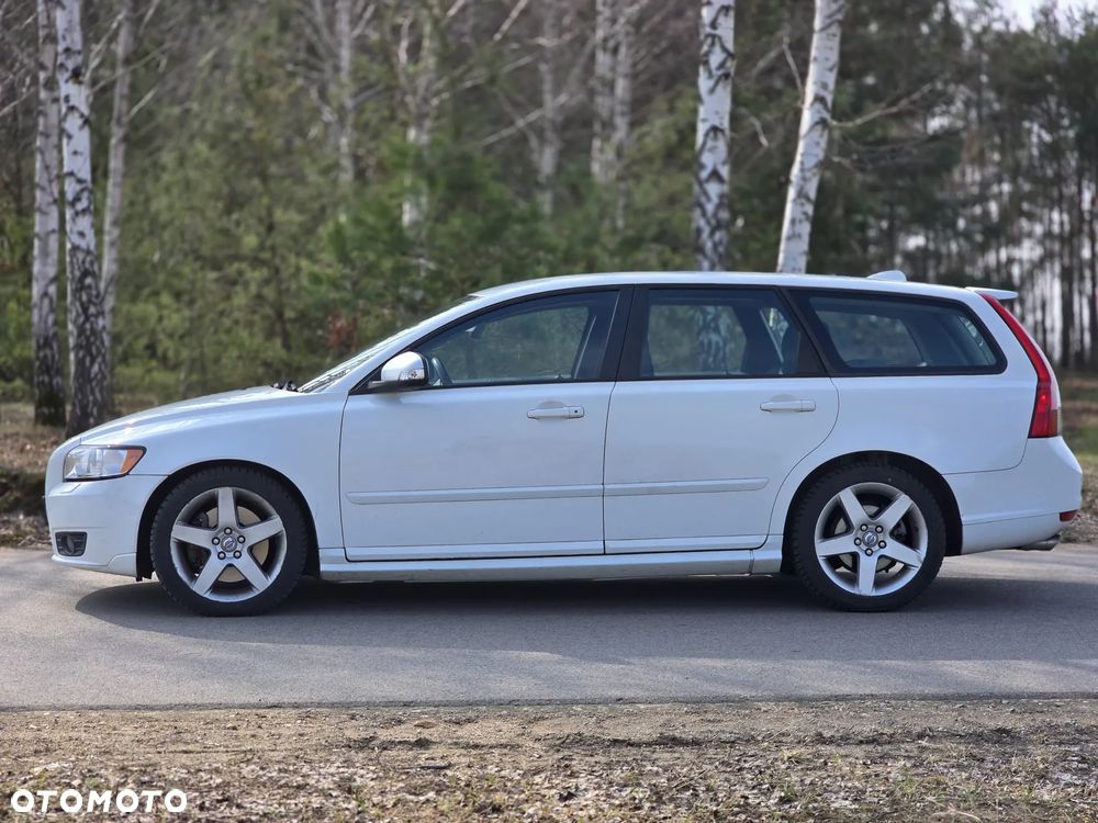 Volvo V50 D5 R-Design Momentum - 9