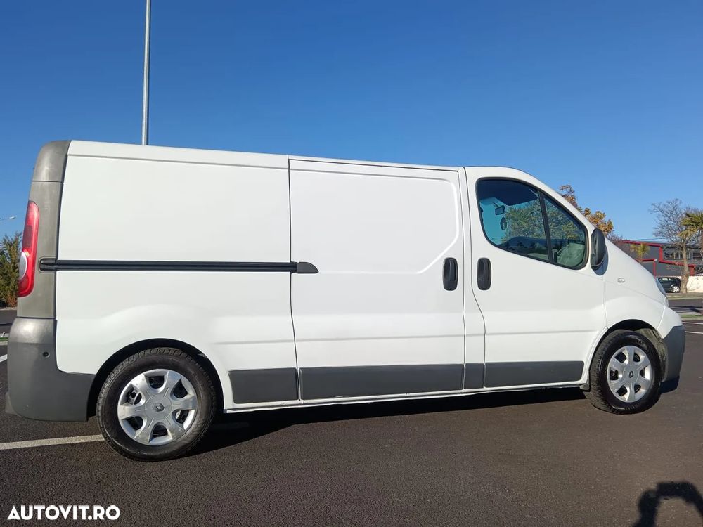 Renault Trafic - 20