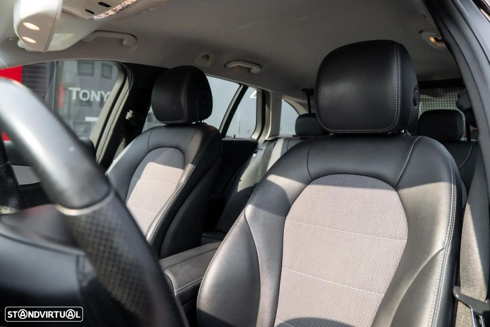 Mercedes-Benz C 200 BlueTEC Avantgarde - 27