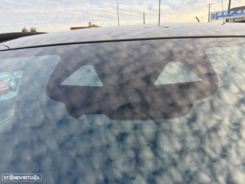 Mercedes-Benz GLA 250 e 8G-DCT AMG Line Advanced Plus - 33