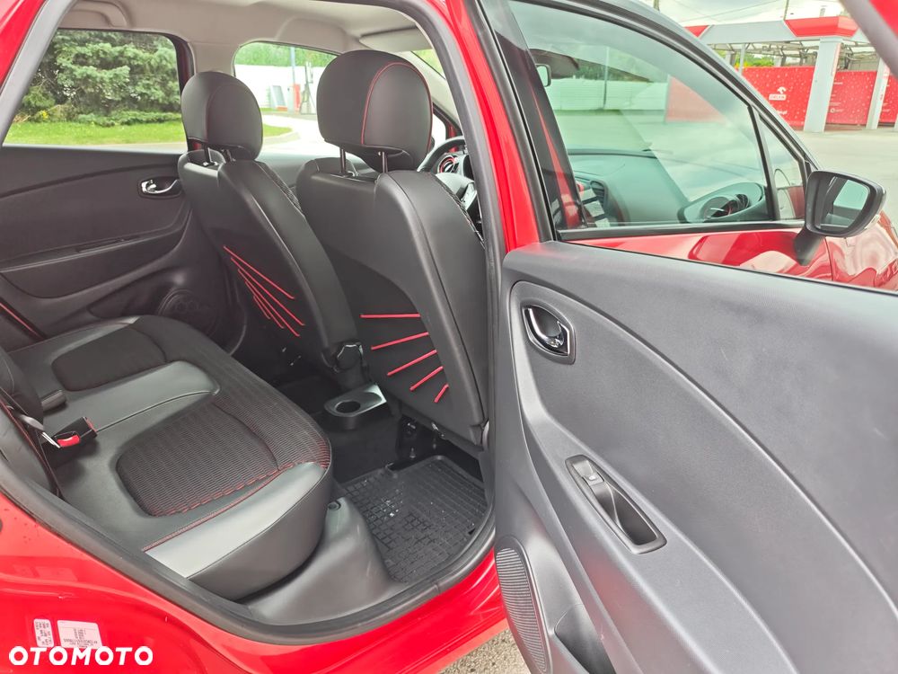 Renault Captur 1.2 TCe Helly Hansen EDC - 16