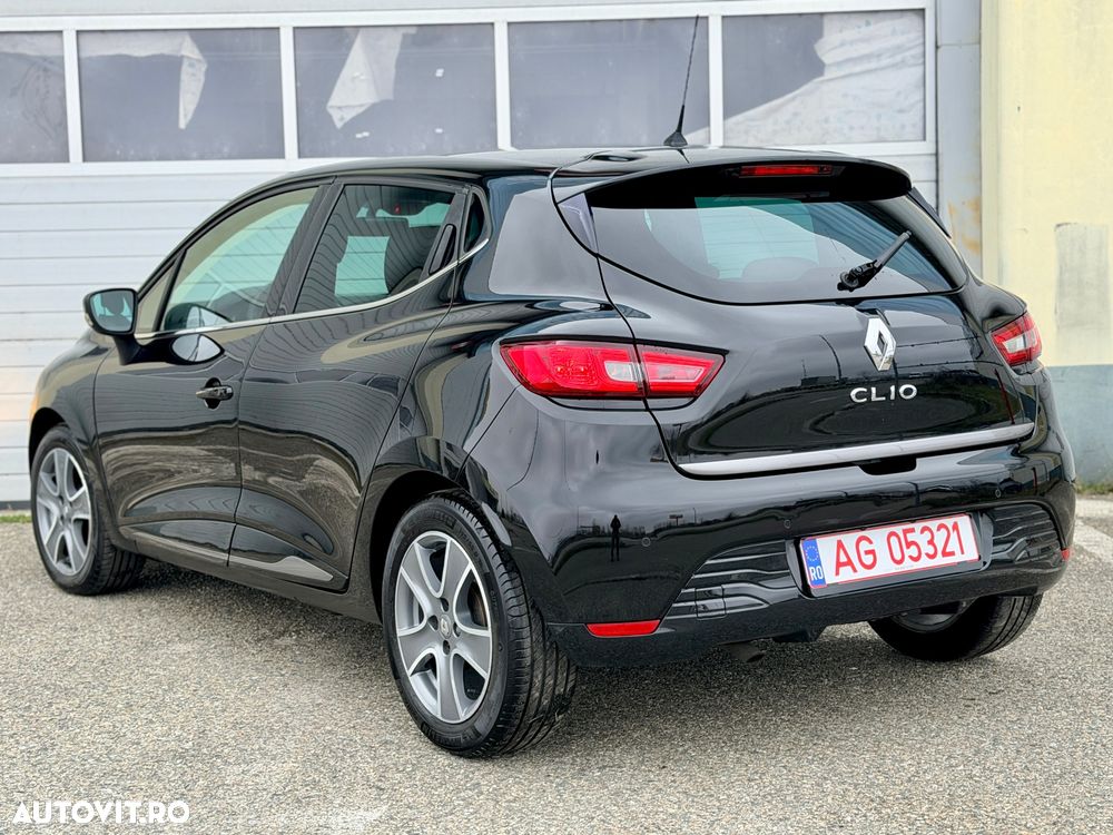 Renault Clio III 1.5dCi Night&Day - 6