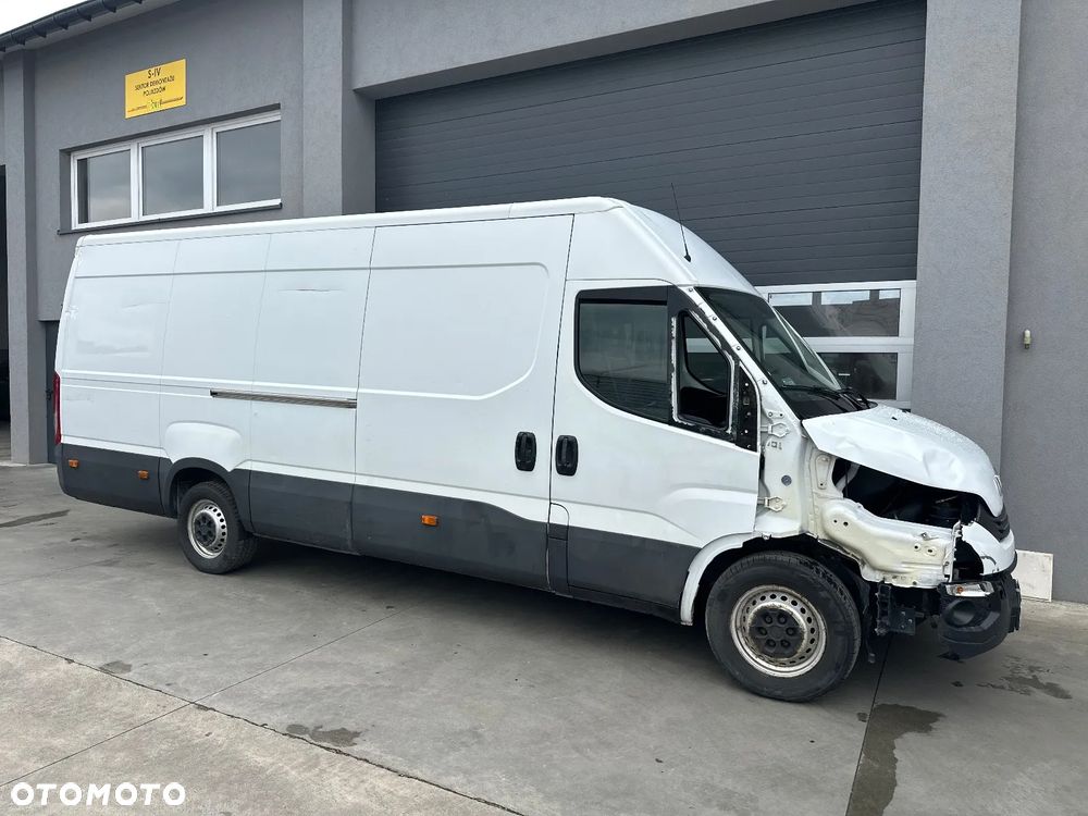 Iveco DAILY - 8