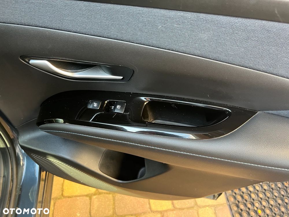 Hyundai Tucson 1.6 T-GDi 48V Platinum 4WD DCT - 24