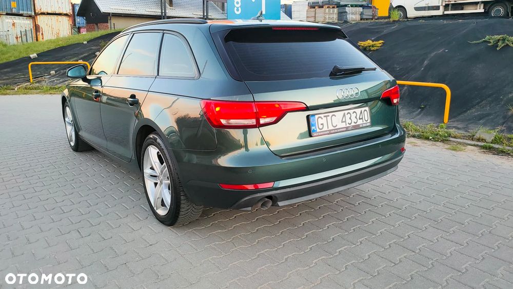 Audi A4 Avant 2.0 TDI ultra S tronic design - 29