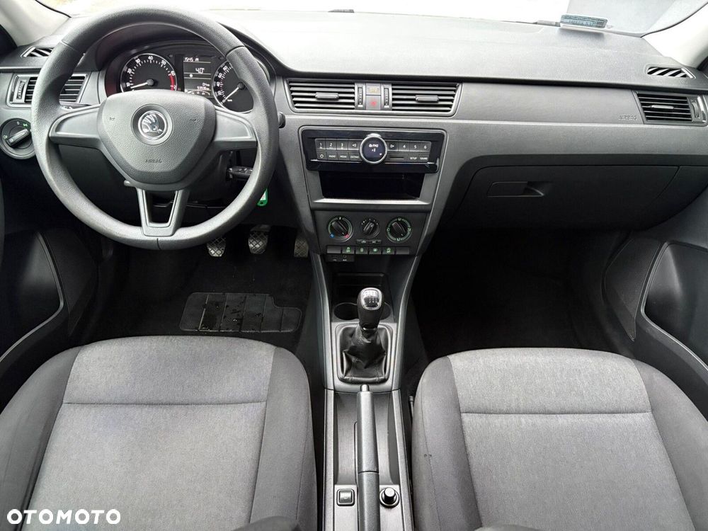 Skoda RAPID Spb 1.2 TSI Active - 5