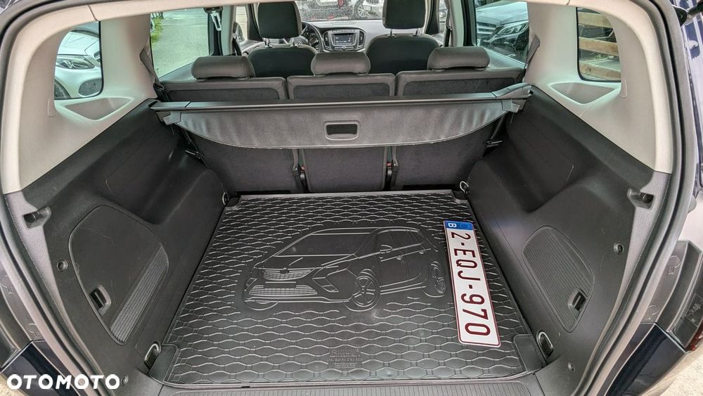 Opel Zafira - 37