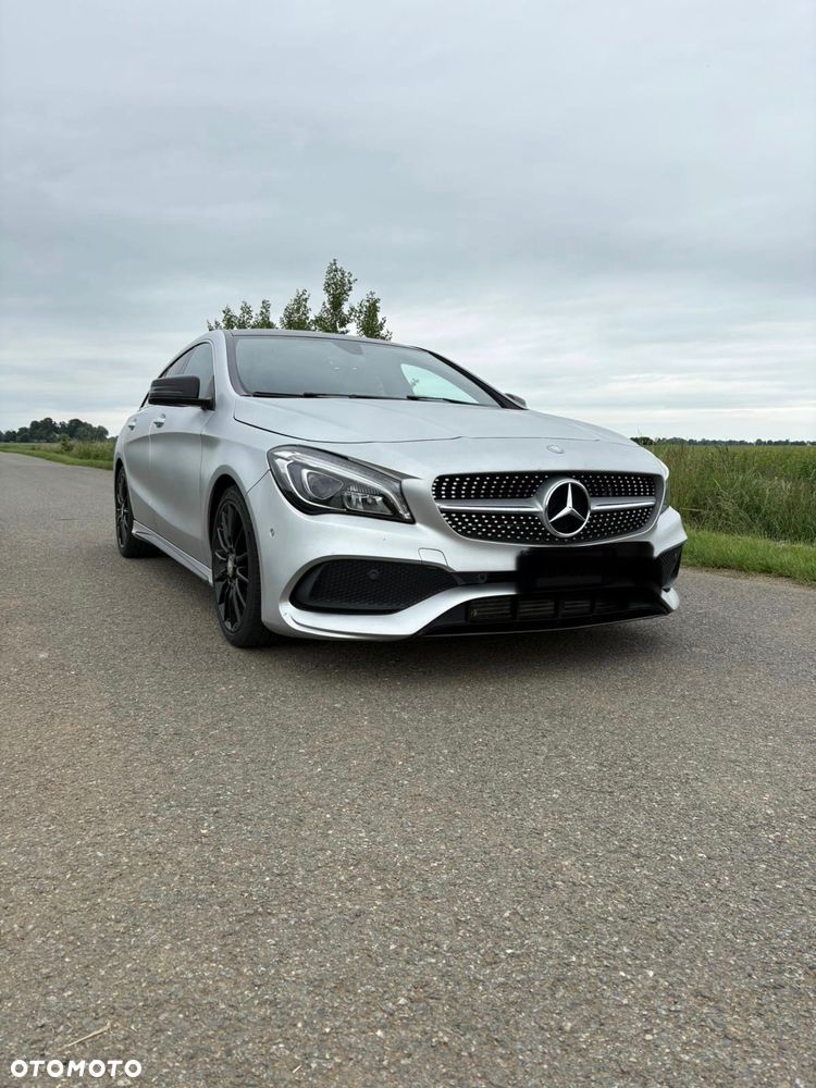 Mercedes-Benz CLA 200 (CDI) d 4Matic 7G-DCT AMG Line - 1