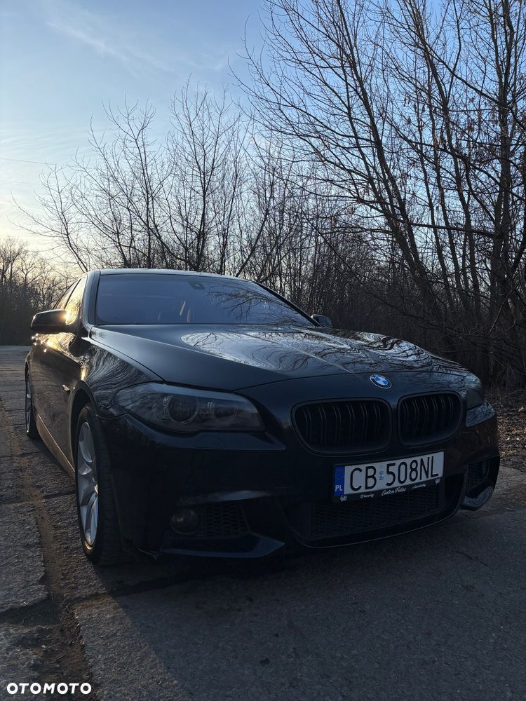 BMW Seria 5 535i xDrive - 13