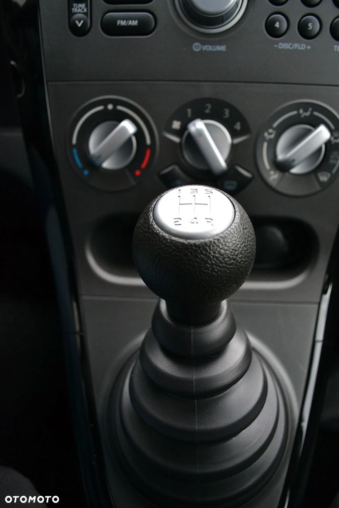 Suzuki Splash 1.0 Basic - 12