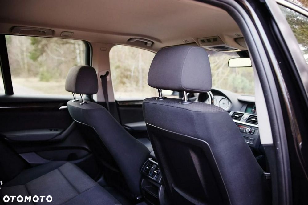 BMW X3 xDrive20d - 27