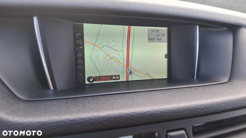 BMW X1 sDrive20i xLine - 14