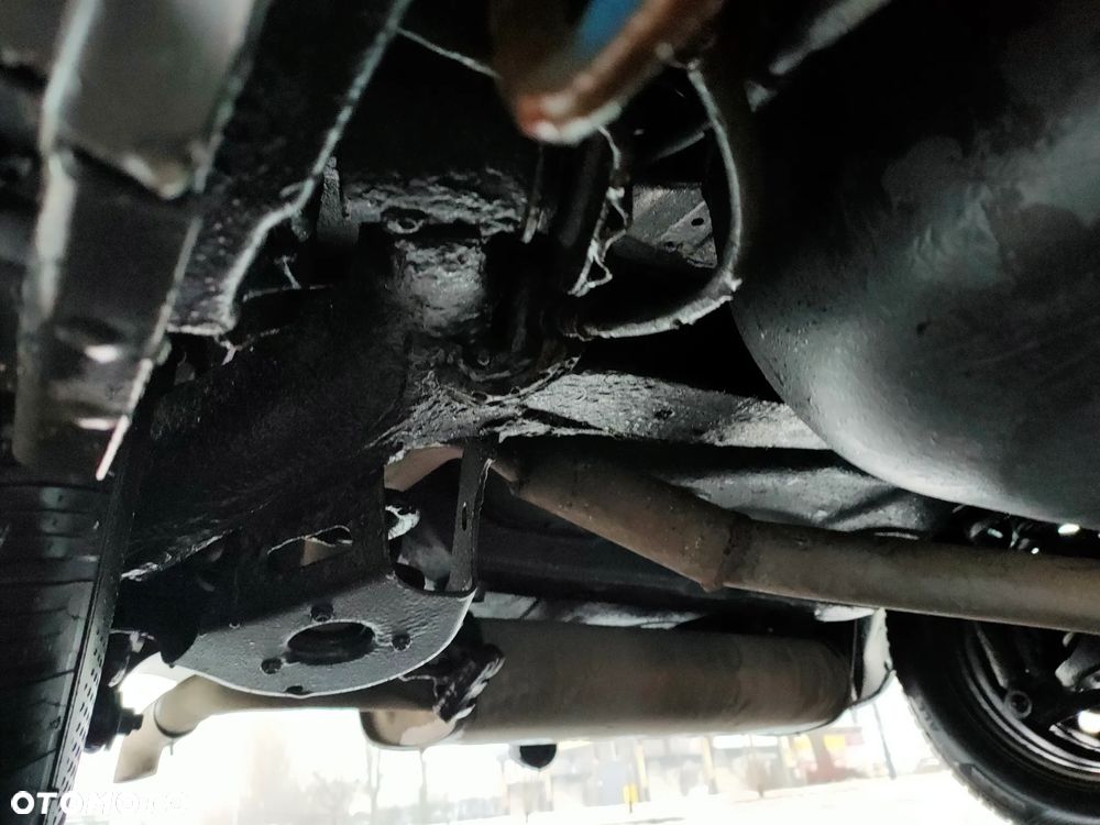 Suzuki SX4 1.6 VVT Streetline 4x2 Club - 25