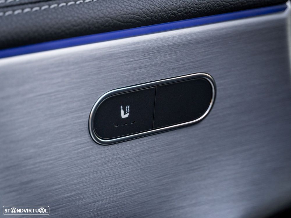 Mercedes-Benz CLA 250 - 9