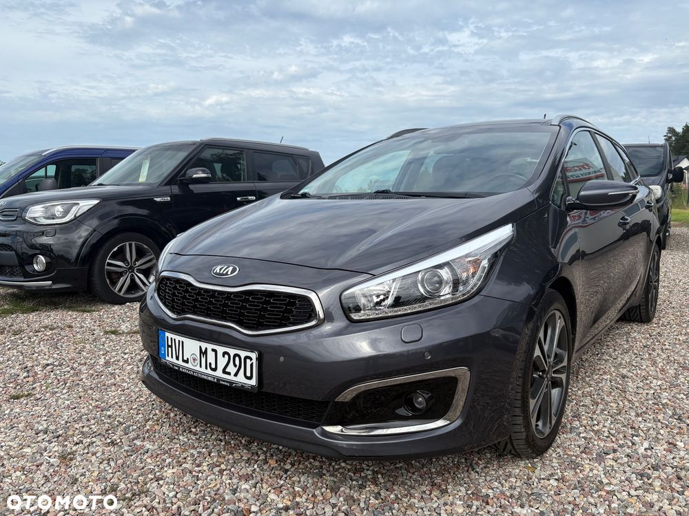 Kia Ceed 1.6 CRDi 136 DCT ISG Platinum Edition - 16