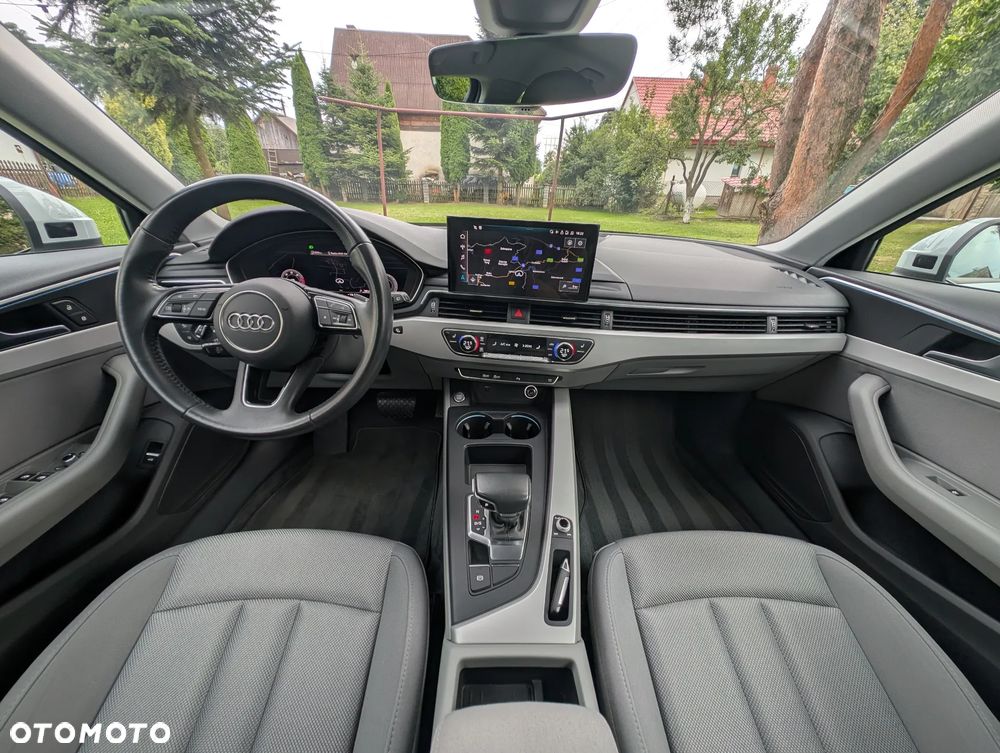 Audi A4 Avant - 11