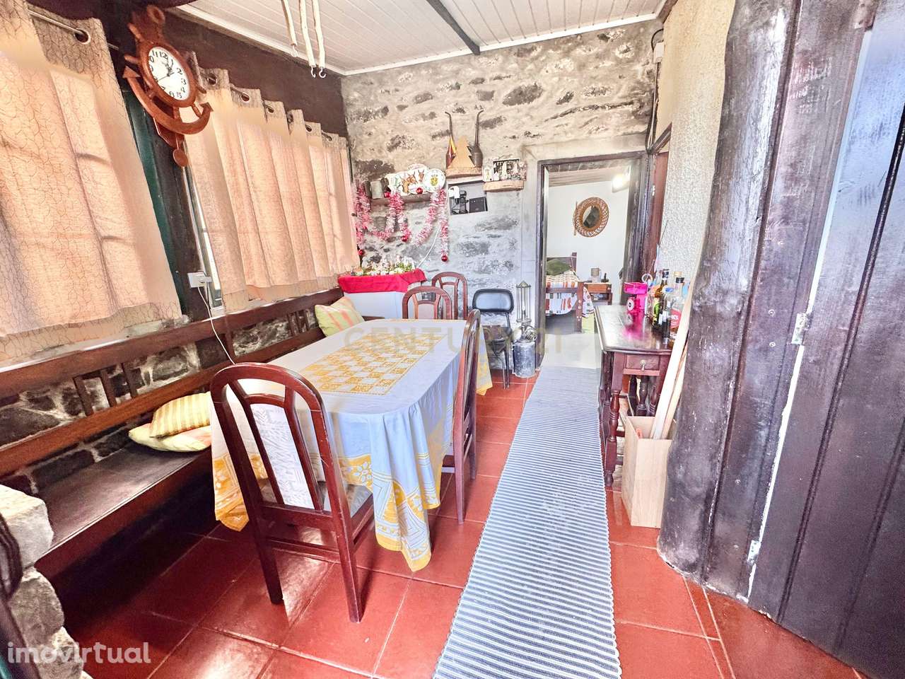 Casa Rústica com Vista Mar e Potencial Turístico em Porto Moniz - Grande imagem: 3/15