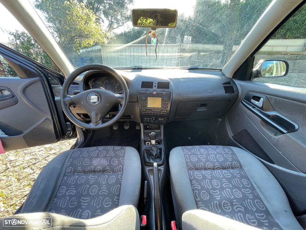 SEAT Ibiza 1.9 TDi Signo - 4