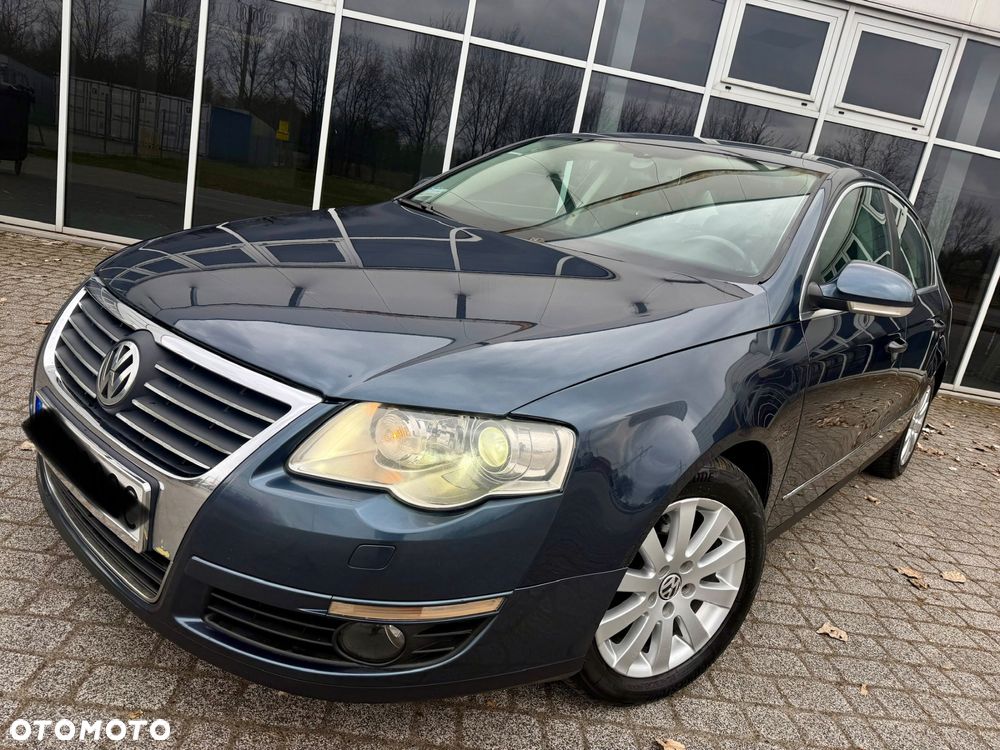 Volkswagen Passat - 32