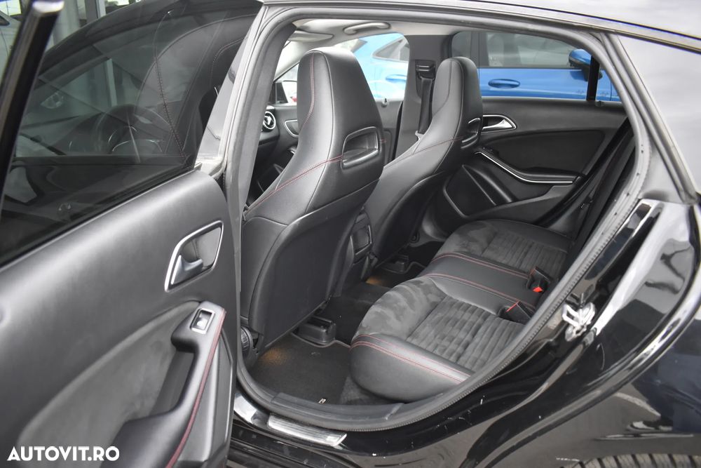 Mercedes-Benz CLA - 29
