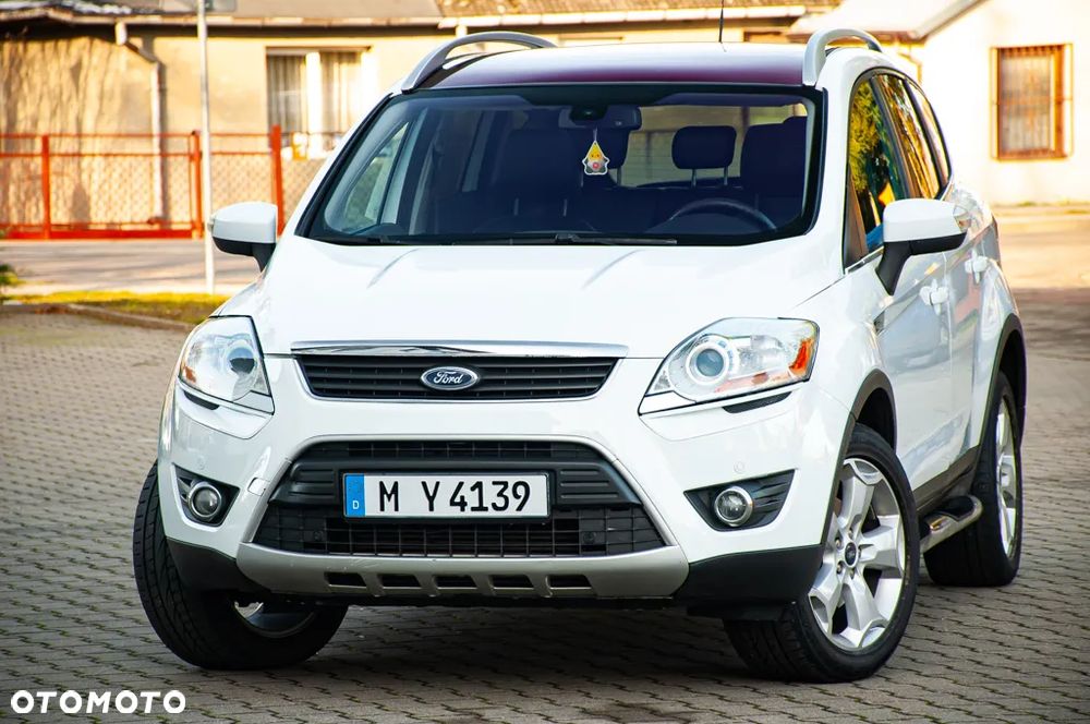 Ford Kuga 2.0 TDCi 4x4 Titanium - 14