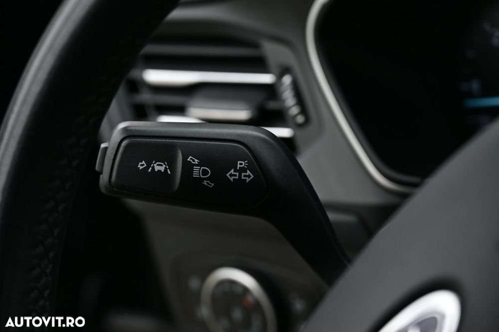 Ford Focus 1.5 EcoBlue Start-Stopp-System TREND - 22