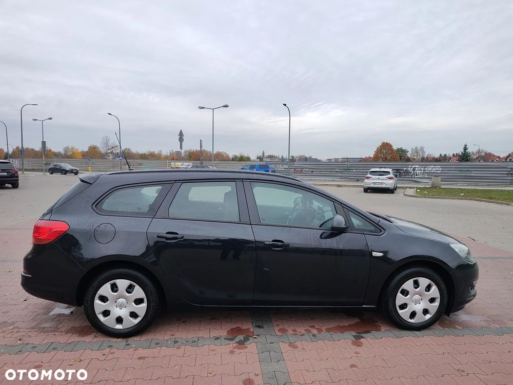 Opel Astra 1.4 Essentia - 2