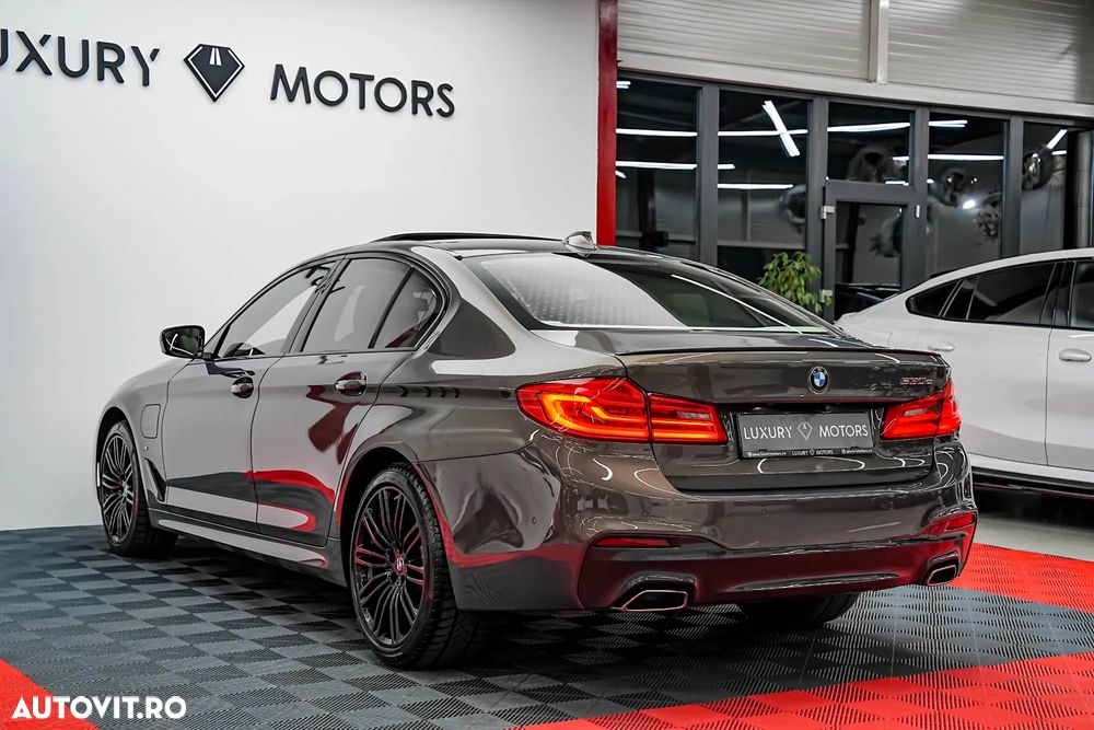 BMW Seria 5 530e Aut. M Sport Edition - 7