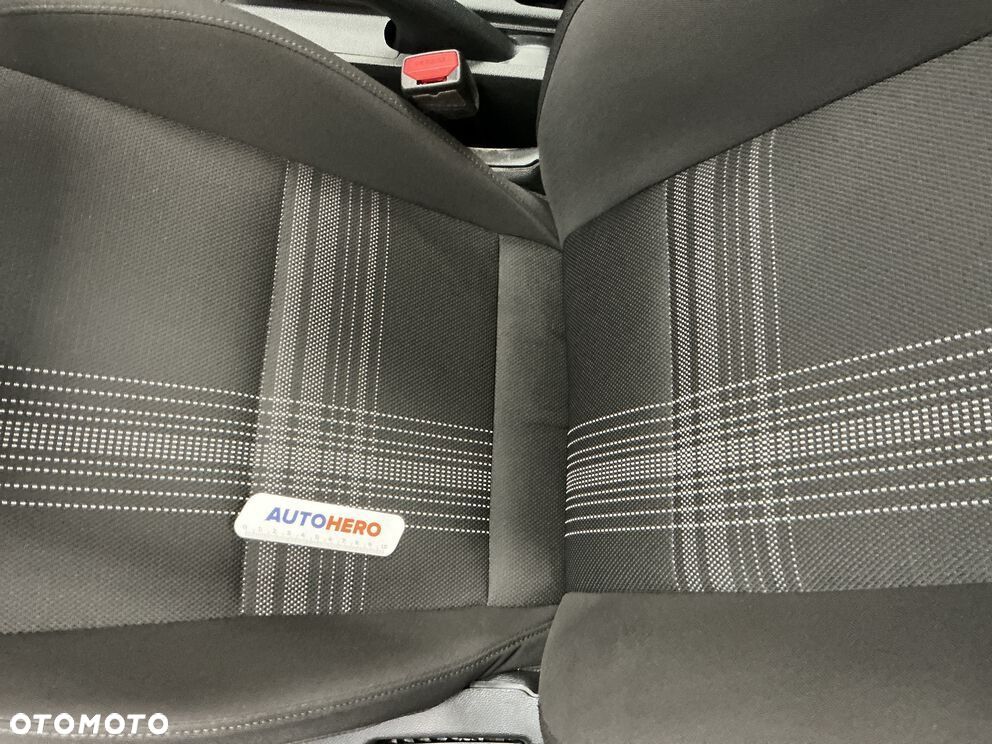 Hyundai i20 - 40