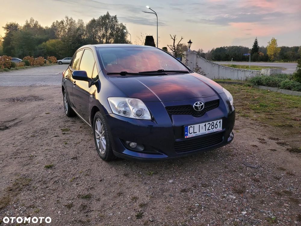 Toyota Auris - 13