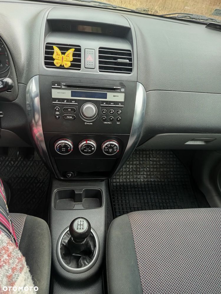 Suzuki SX4 1.6 GS / Premium 4WD - 29