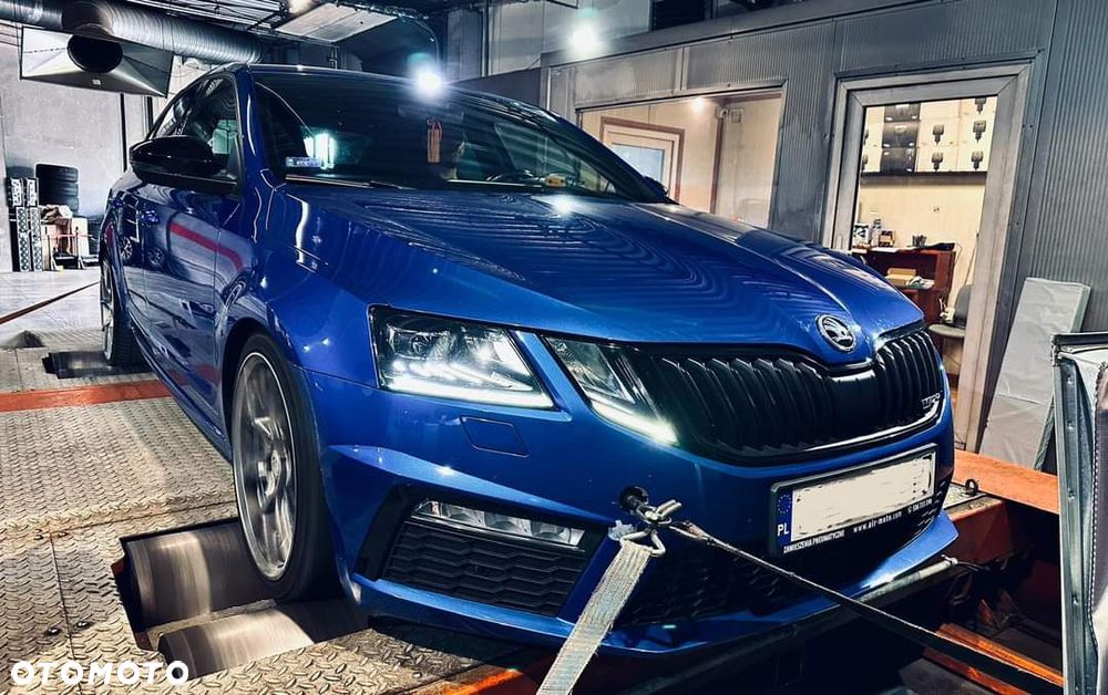 Skoda Octavia 2.0 TSI RS 245 DSG - 21
