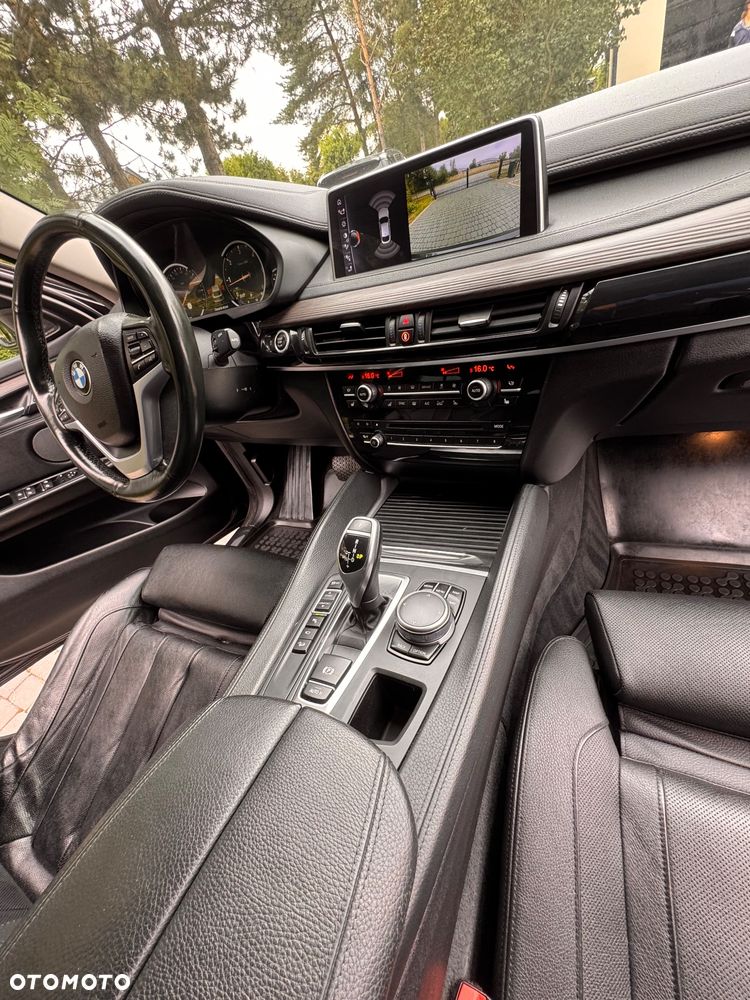 BMW X6 xDrive40d - 13