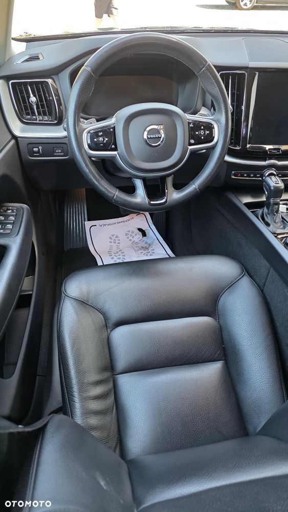 Volvo XC 60 D4 AWD Momentum - 20