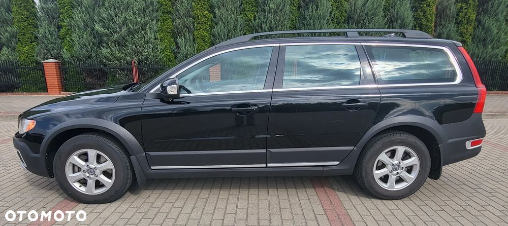 Volvo XC 70 3.2 AWD Kinetic - 4