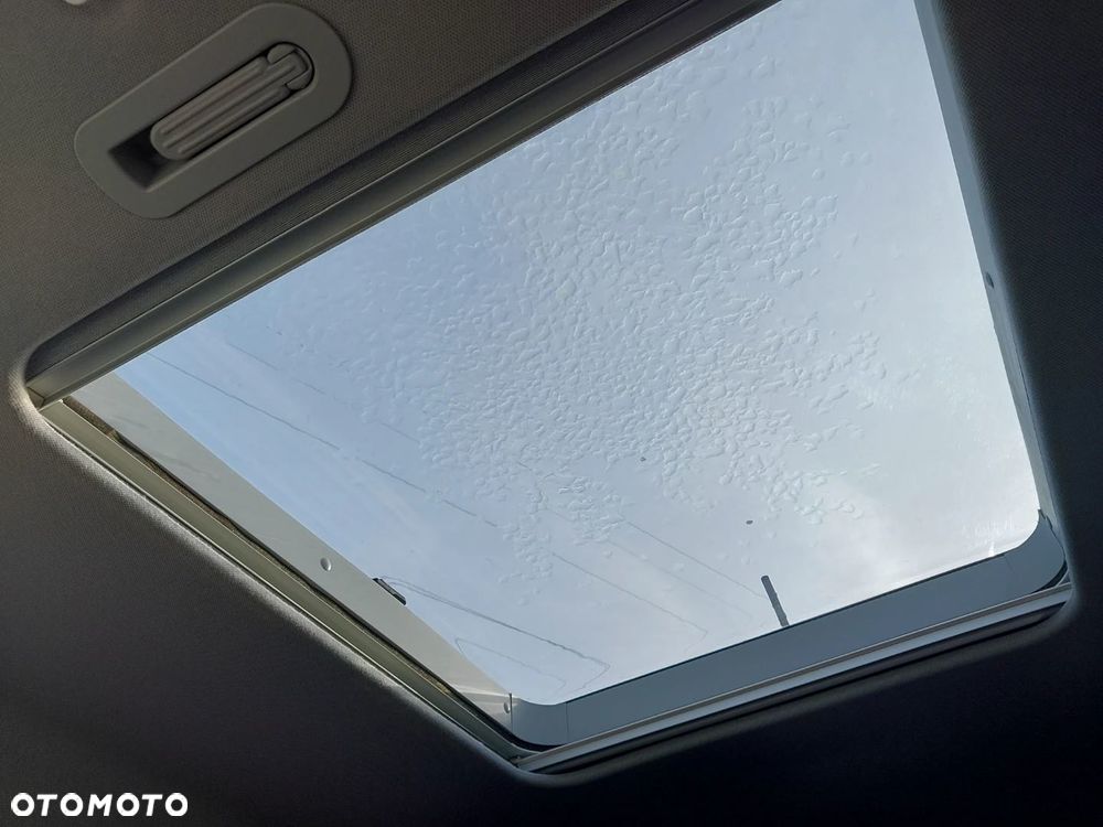 Volkswagen Grand California - 17