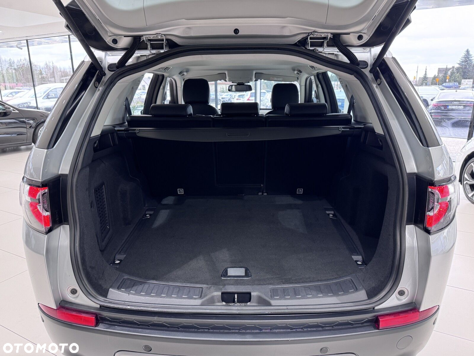 Land Rover Discovery Sport 2.0 TD4 SE - 17