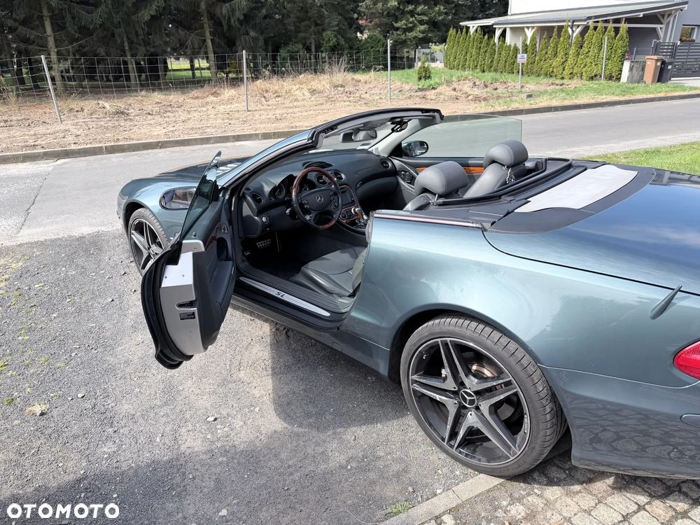 Mercedes-Benz SL - 11
