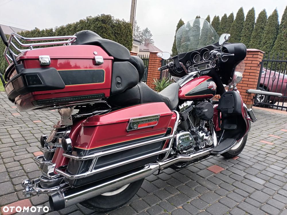 Harley-Davidson FLHTCU Ultra - 4