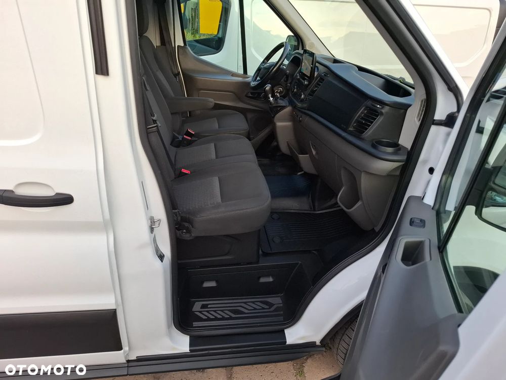 Ford Transit 2020 L3H2 MAX klima 3osobowy - 17