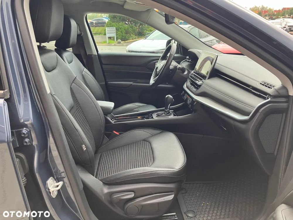 Jeep Compass 1.5 T4 mHEV Limited FWD S&S DCT - 25