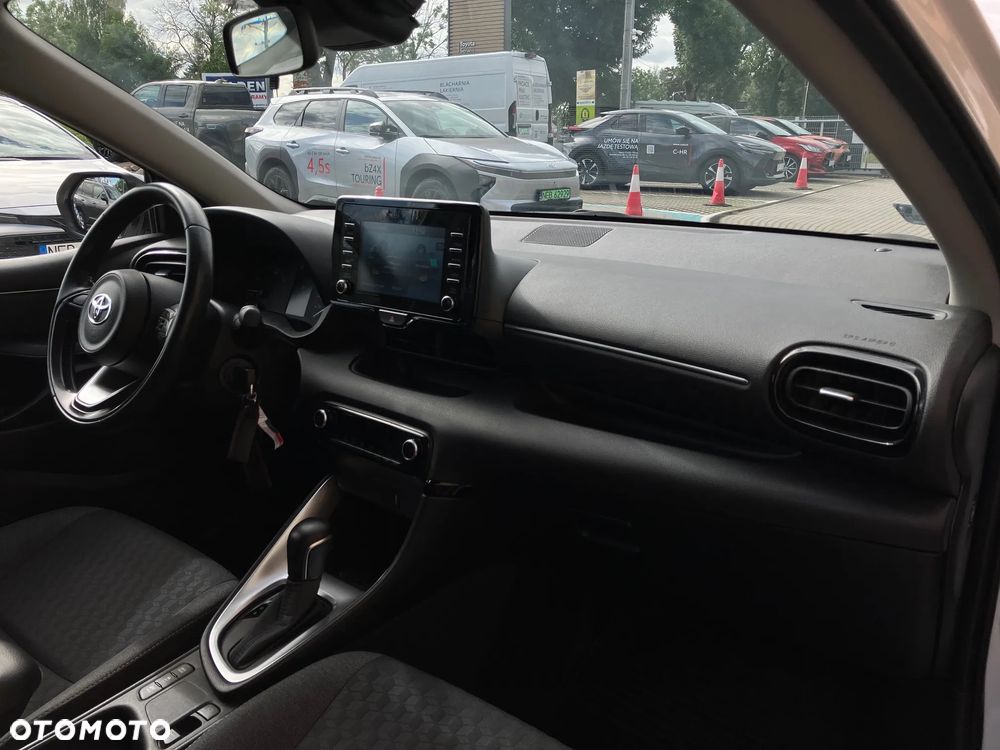 Toyota Yaris Hybrid 1.5 Comfort - 12