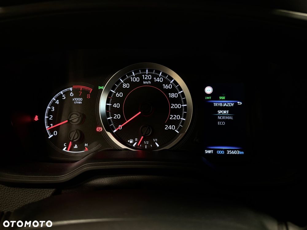 Toyota Corolla 1.2 T Active - 11