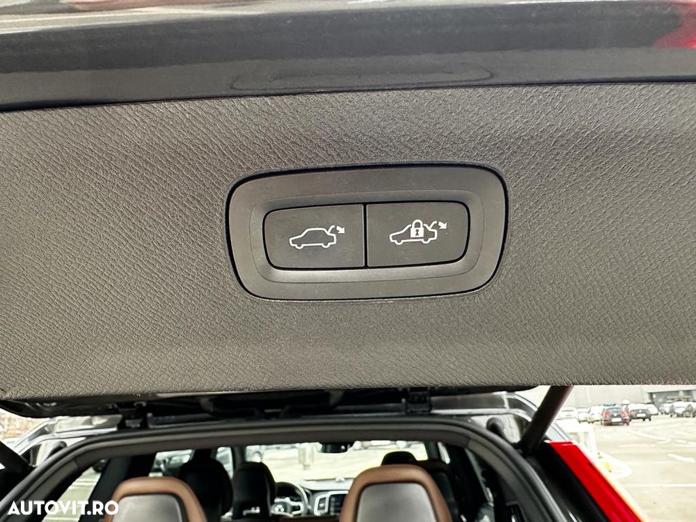 Volvo XC 90 T6 AWD Geartronic Inscription - 8