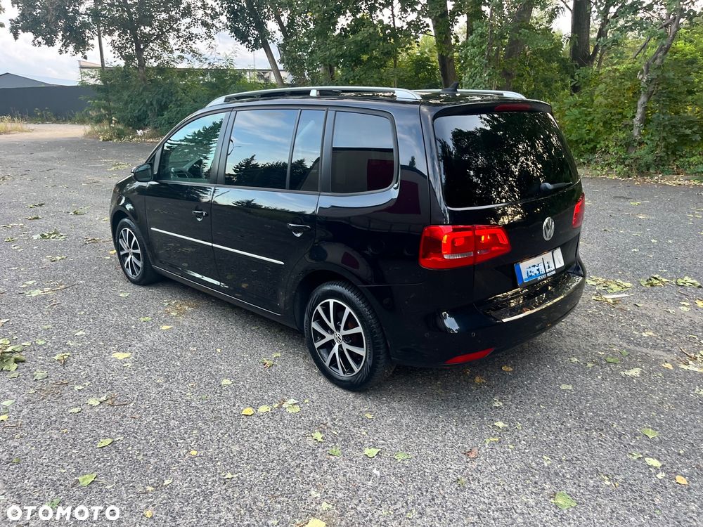 Volkswagen Touran 1.2 TSI BlueMotion Technology Highline - 11