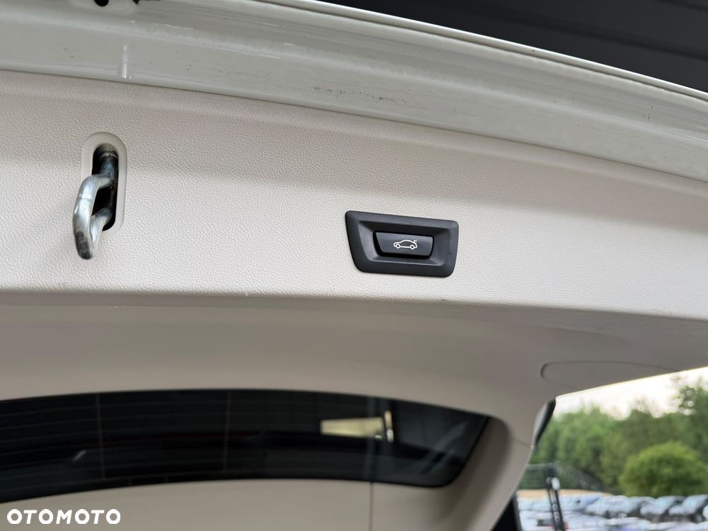 BMW X3 xDrive20i GPF Advantage - 19