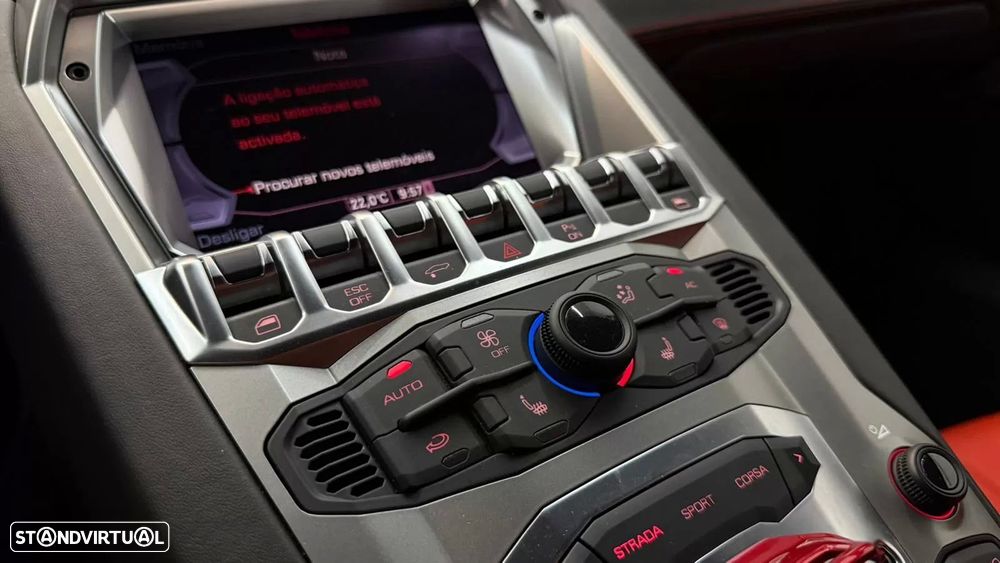 Lamborghini Aventador 6.5 V12 LP700-4 - 26