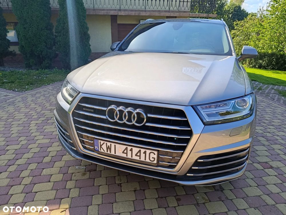Audi Q7 - 13