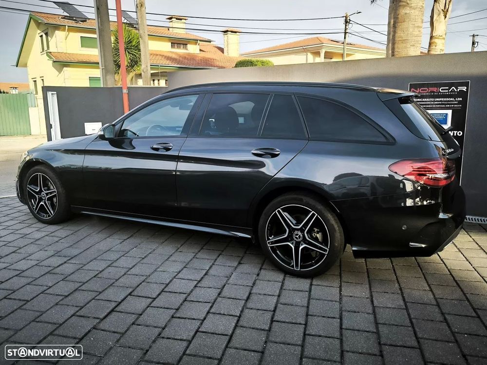 Mercedes-Benz C 300 de AMG Line - 12