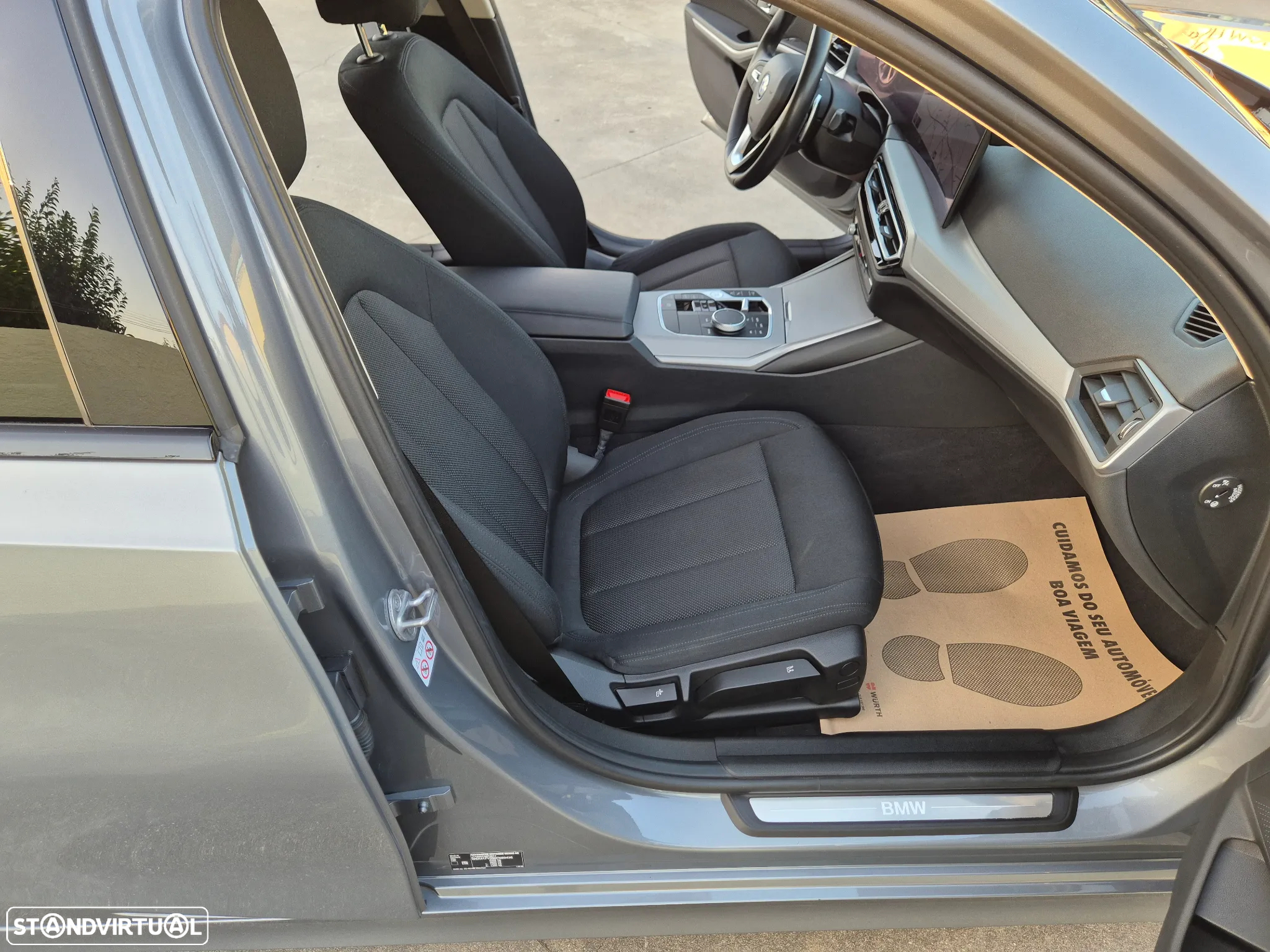 BMW 320 e Touring Auto - 47